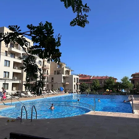 Sorrento Sole Mare Светий Влас